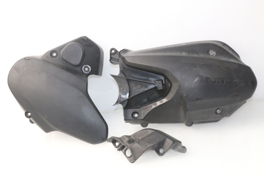 photo de COPERCHIO MOTORE HONDA NSS EX FORZA 250 (2008 - 2009)
