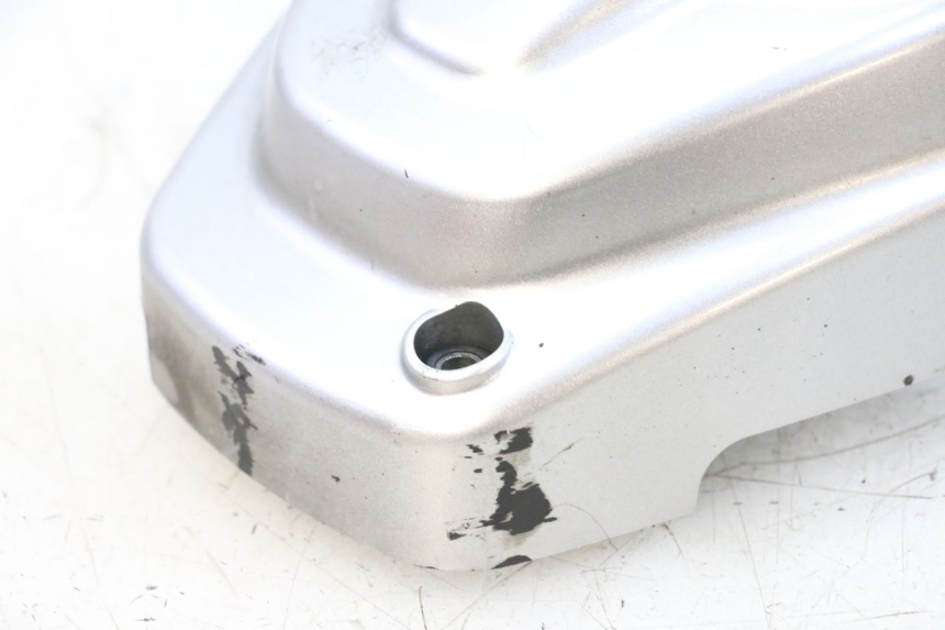 photo de COPERCHIO MOTORE  PIAGGIO VESPA GTS SUPER IE 125 (2009 - 2016) - Zoom sullo stato d'uso