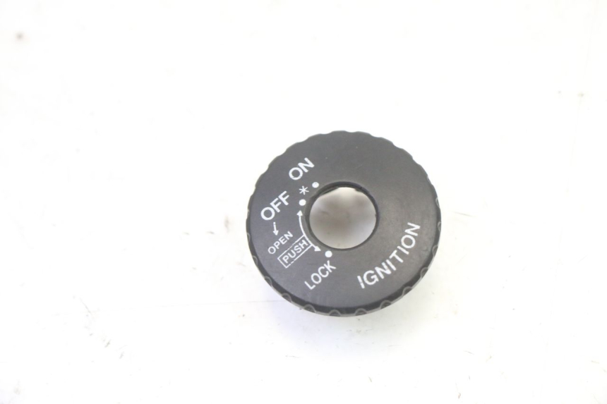 photo de COPERCHIO BLOCCHETTO ACCENSIONE YAMAHA BW'S 100 (1999 - 2002)