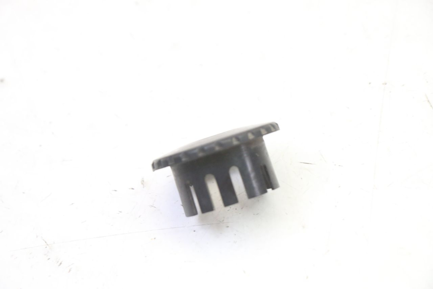 photo de COPERCHIO BLOCCHETTO ACCENSIONE YAMAHA BW'S 100 (1999 - 2002)