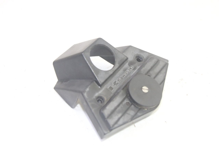 photo de COPERCHIO BLOCCHETTO ACCENSIONE KAWASAKI GPZ RX 1000 (1986 - 1988) - Dettaglio del componente