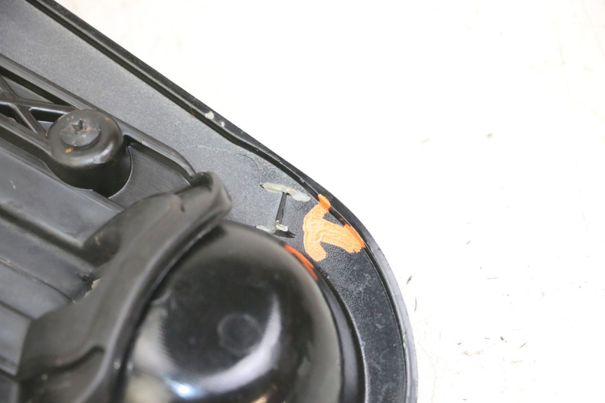 photo de COPERCHIO BLOCCHETTO ACCENSIONE PIAGGIO IE MP3 YOURBAN 300 (2011 - 2016)