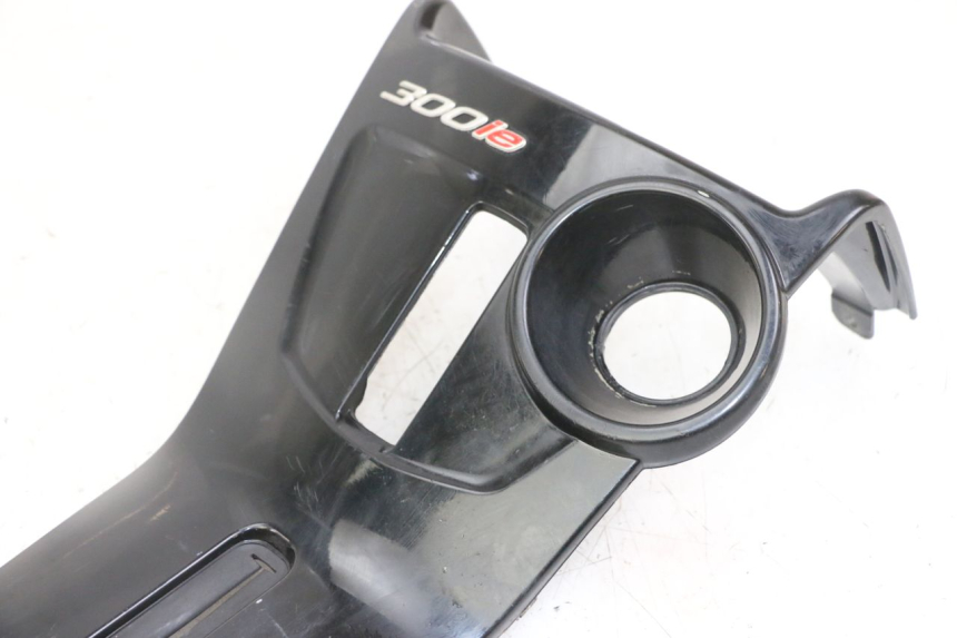 photo de COPERCHIO BLOCCHETTO ACCENSIONE PIAGGIO IE MP3 YOURBAN 300 (2011 - 2016)