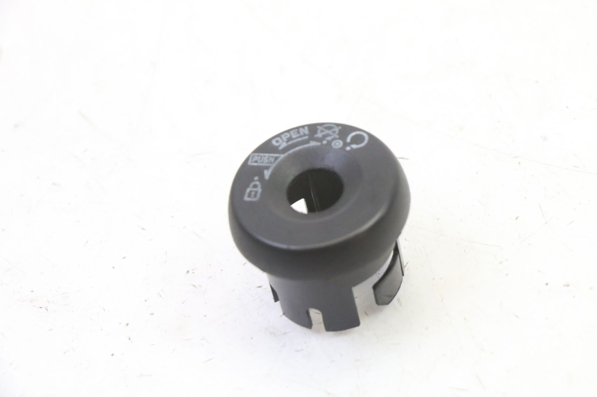 photo de COPERCHIO BLOCCHETTO ACCENSIONE YAMAHA JOG R 50 (2004 - 2014)