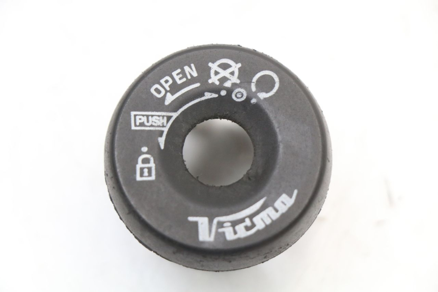 photo de COPERCHIO BLOCCHETTO ACCENSIONE RENAULT KOURANOS 125 (2001 - 2004)