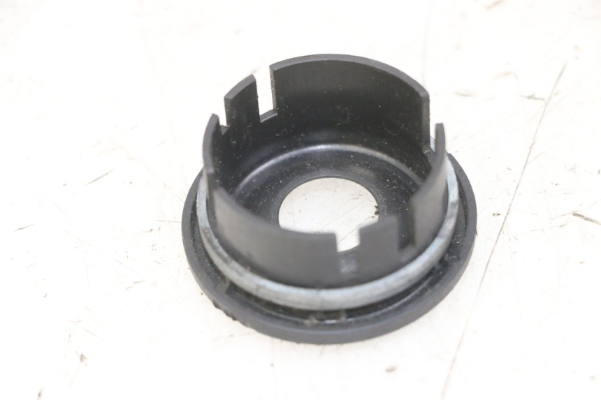photo de COPERCHIO BLOCCHETTO ACCENSIONE PIAGGIO MP3 LT 300 (2010 - 2016)