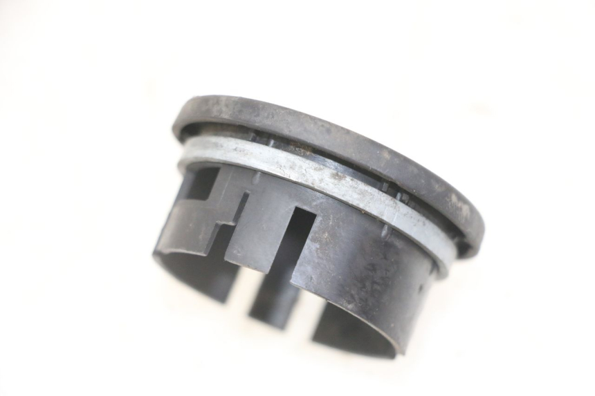 photo de COPERCHIO BLOCCHETTO ACCENSIONE PIAGGIO MP3 LT 300 (2010 - 2016)