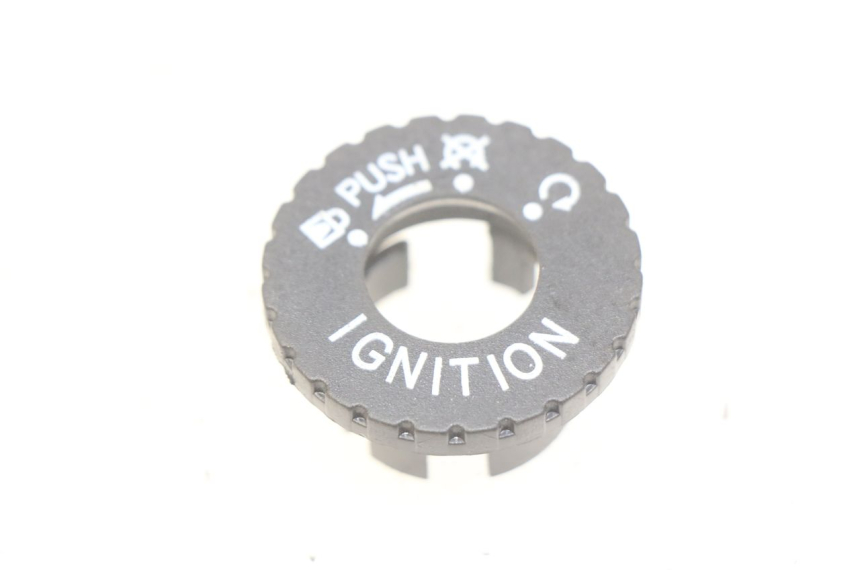 photo de COVER CHIAVE IMF INDUSTRIE PACH 4T 50 (2009 - 2018)