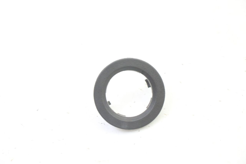 photo de COPERCHIO BLOCCHETTO ACCENSIONE PEUGEOT SATELIS 250 (2006 - 2012)