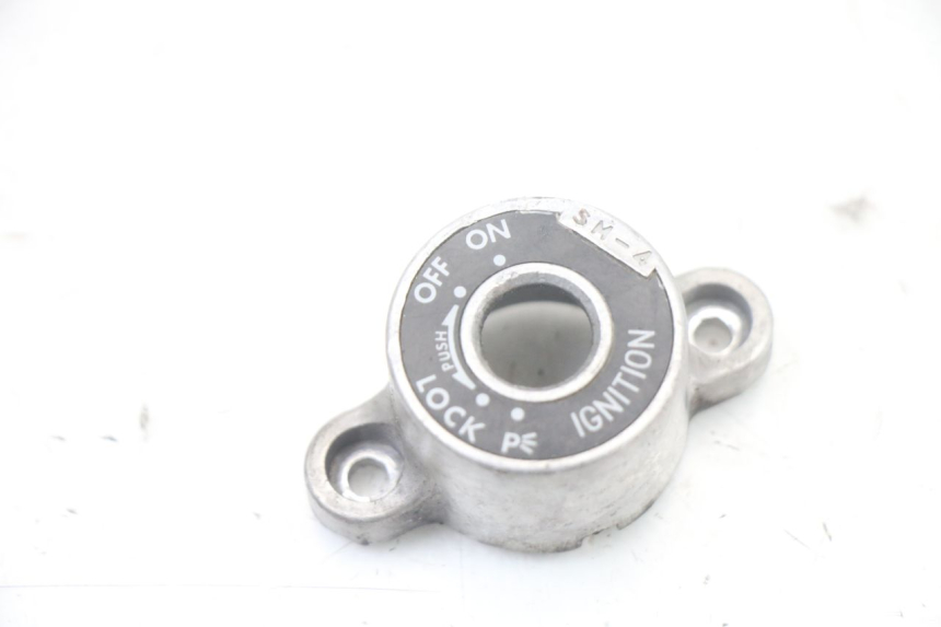 photo de COPERCHIO CHIAVE SUZUKI GSX F GSXF 650 (2007 - 2015)