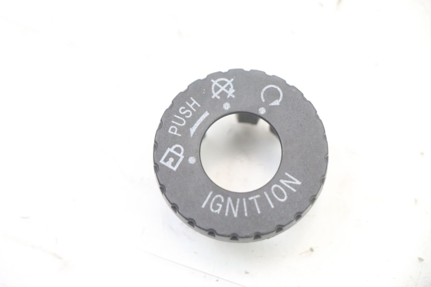 photo de COPERCHIO CHIAVE TNT MOTOR ROMA 10' 2T 50 (2011 - 2018)