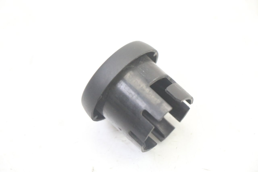 photo de COPERCHIO BLOCCHETTO ACCENSIONE YAMAHA WHY 50 (1998 - 2000)