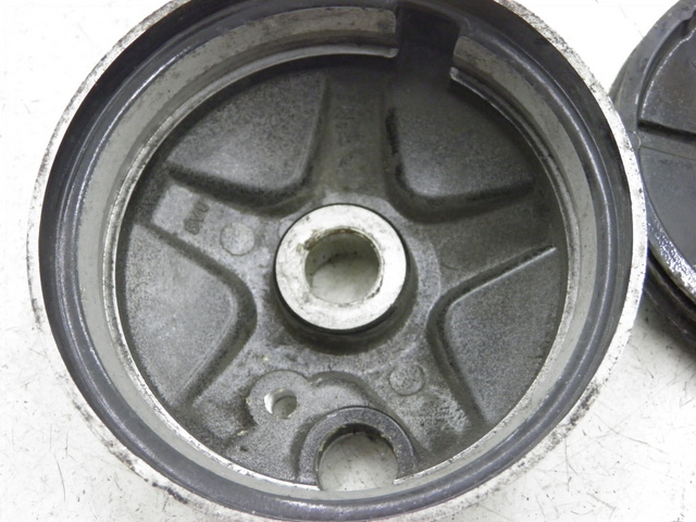 photo de COPERCHIO RUOTA YAMAHA XP T-MAX TMAX 500 (2004 - 2007)