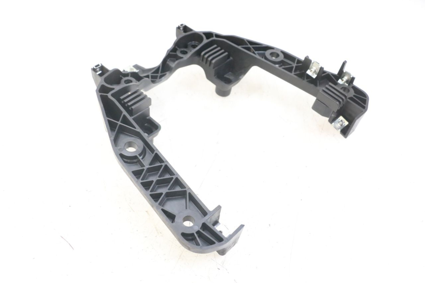 photo de COPERCHIO SOTTO SELLA YAMAHA AEROX 2T 50 (2013 - 2017)