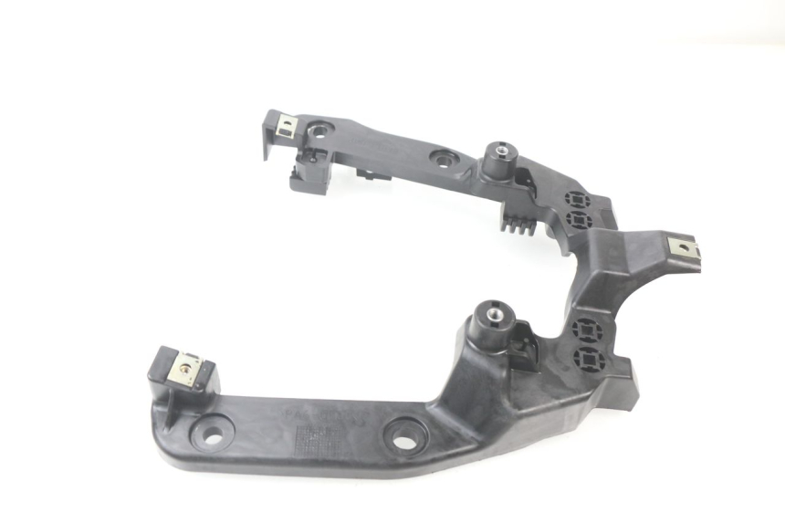 photo de COPERCHIO SOTTO SELLA YAMAHA AEROX 4 50 (2018 - 2020)