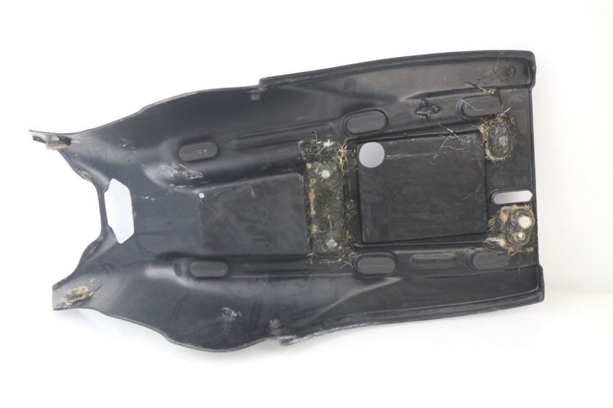 photo de COPERCHIO SOTTO SELLA CAGIVA NAVIGATOR 1000 (2000 - 2005)