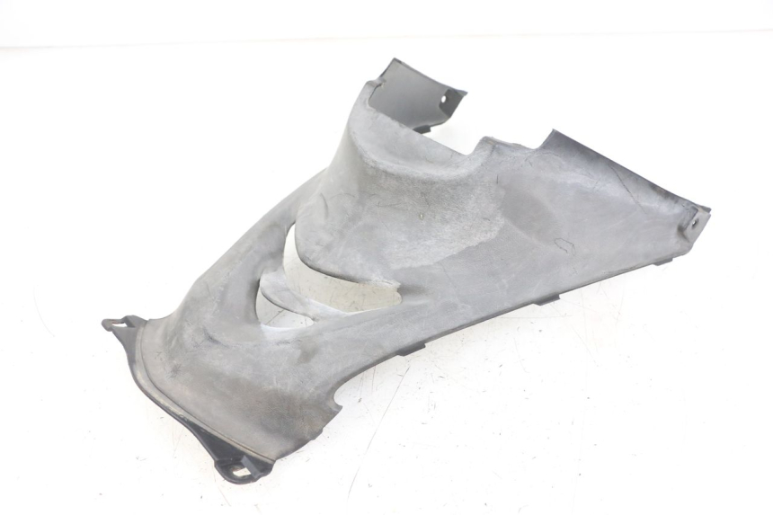 photo de COPERCHIO SOTTO SELLA YAMAHA CYGNUS X 125 (2004 - 2007)