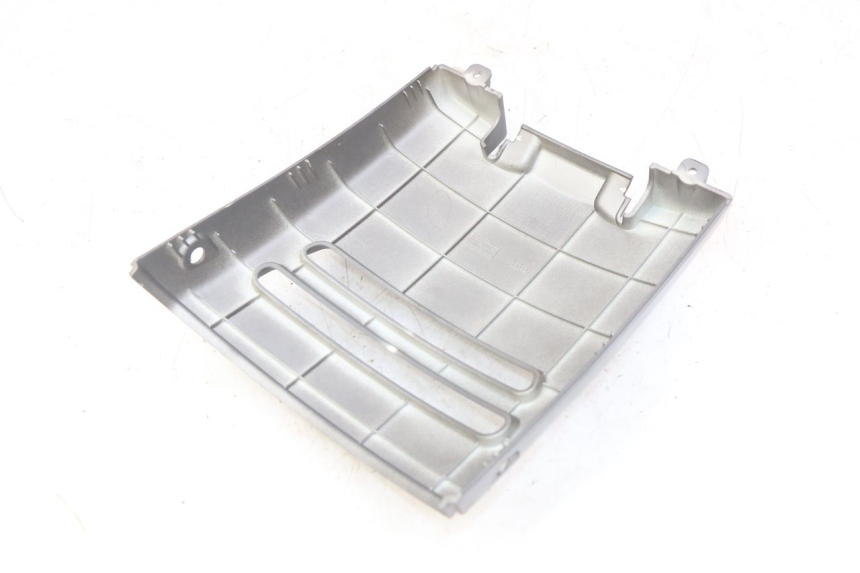 photo de COPERCHIO SOTTO SELLA PEUGEOT DJANGO 4T 50 (2014 - 2019)