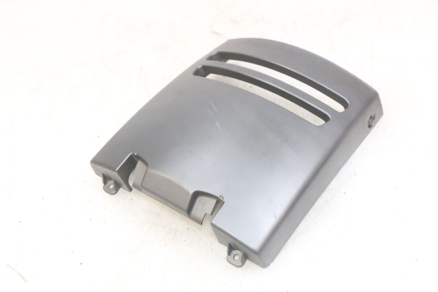 photo de COPERCHIO SOTTO SELLA PEUGEOT DJANGO 4T 50 (2014 - 2019)