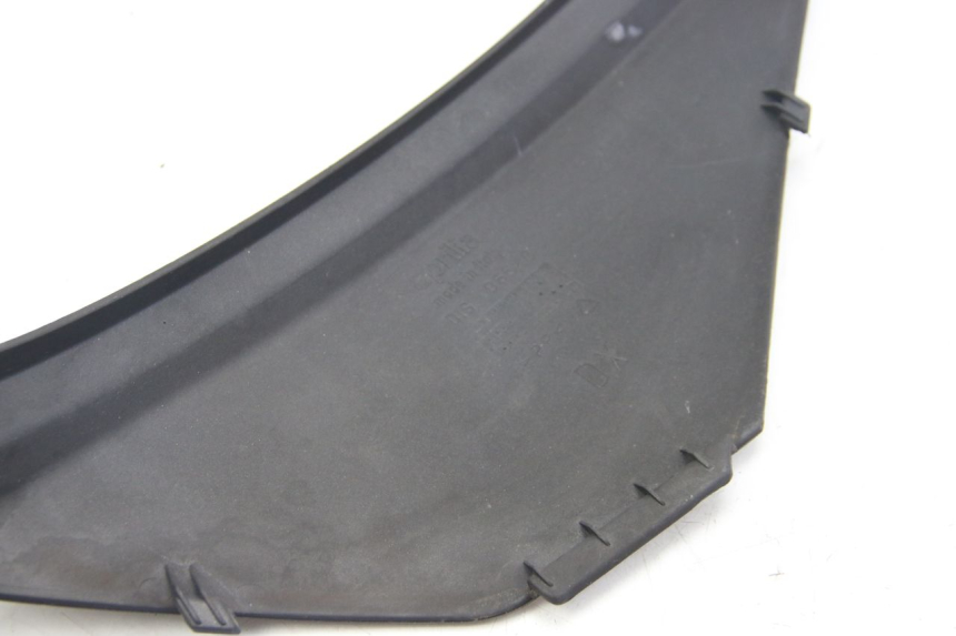 photo de COPERCHIO SOTTO SELLA DESTRO APRILIA ATLANTIC 500 (2002 - 2003)