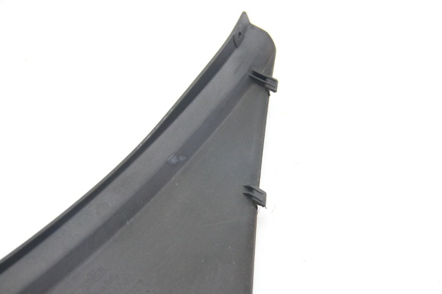 photo de COPERCHIO SOTTO SELLA DESTRO APRILIA ATLANTIC 500 (2002 - 2003)
