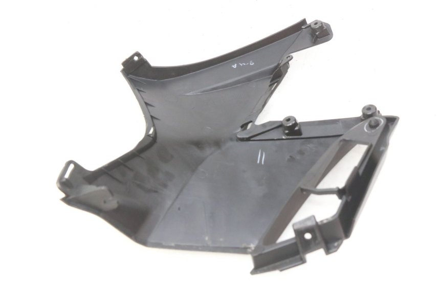 photo de COPERCHIO SOTTO SELLA DESTRO APRILIA SXR 50 (2021 - 2023)