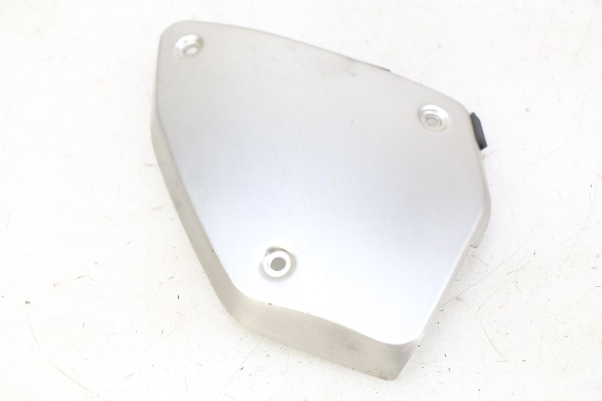 photo de COPERCHIO SOTTO SELLA DESTRO HONDA CB R 1000 (2018 - 2023)