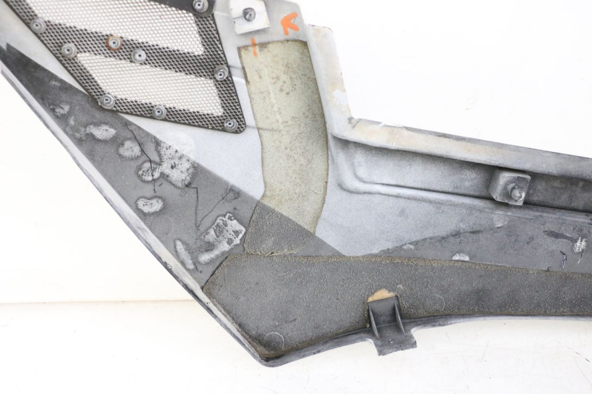photo de CARENA SOTTO SELLA DESTRA YAMAHA FJ 36Y 1100 (1984 - 1985)