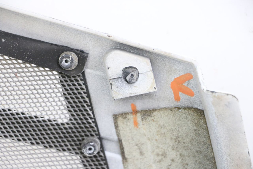 photo de CARENA SOTTO SELLA DESTRA YAMAHA FJ 36Y 1100 (1984 - 1985)