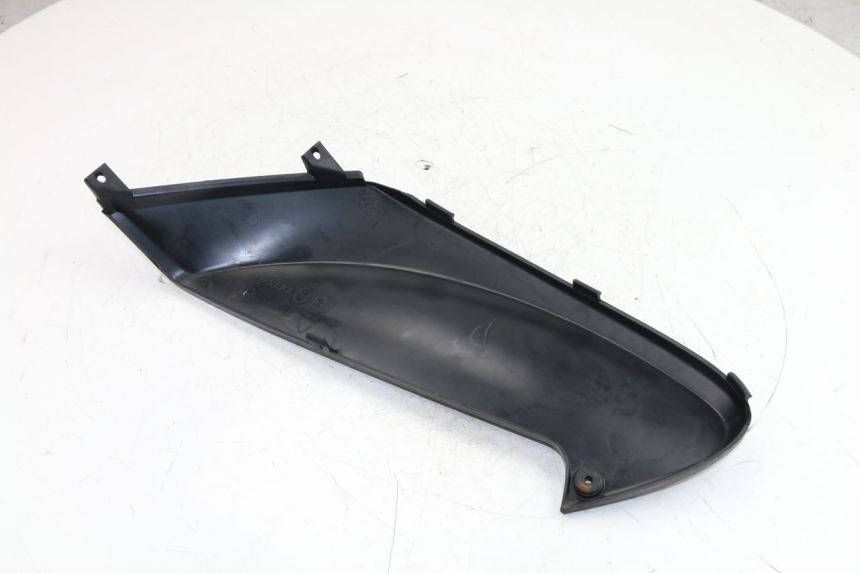 photo de COPERCHIO SOTTO SELLA DESTRO PIAGGIO FLY 4T 50 (2004 - 2010)