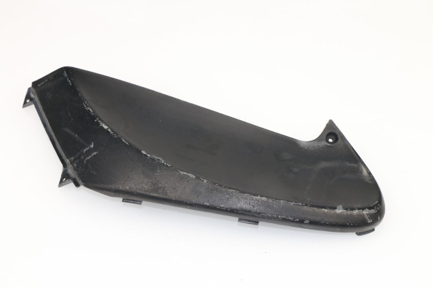 photo de COPERCHIO SOTTO SELLA DESTRO PIAGGIO FLY 4T 50 (2004 - 2010)