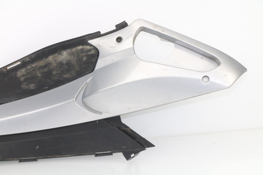 photo de COPERCHIO SOTTO SELLA DESTRO GILERA RUNNER 50 (1999 - 2005)