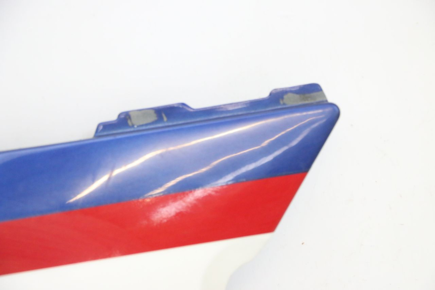 photo de CARENA SOTTO SELLA DESTRA KAWASAKI GPX R WARBIRD 600 (1988 - 1993) - Caratteristiche distintive