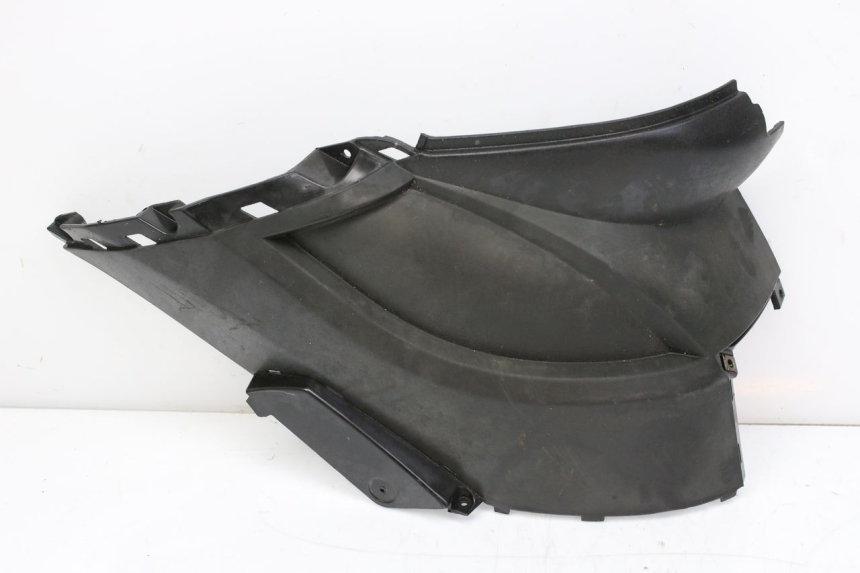 photo de COPERCHIO SOTTO SELLA DESTRO KEEWAY OUTLOOK 125 (2007 - 2013)