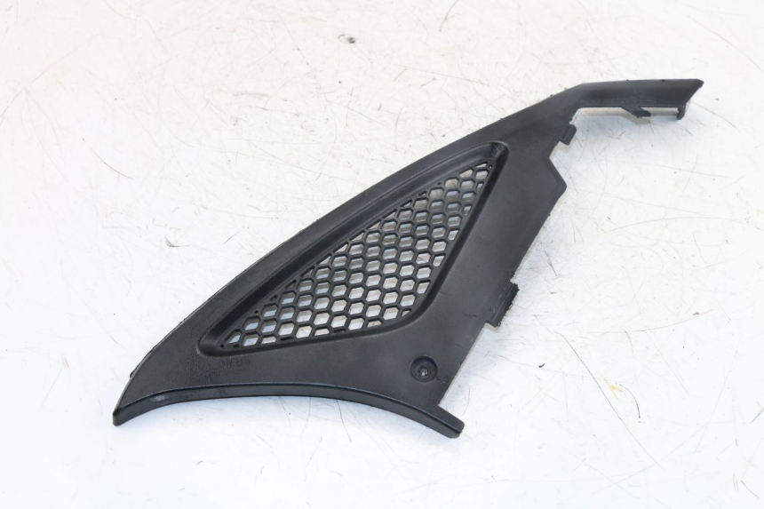 photo de COPERCHIO SOTTO SELLA DESTRO KYMCO AGILITY RS 4T 50 (2009 - 2013)