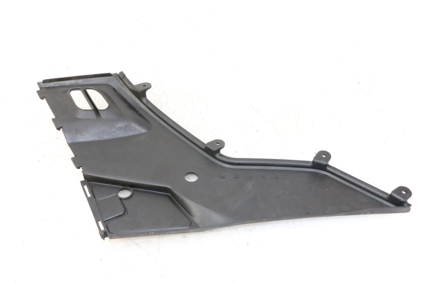 photo de COPERCHIO SOTTO SELLA DESTRO KYMCO PEOPLE S 125 (2000 - 2008)