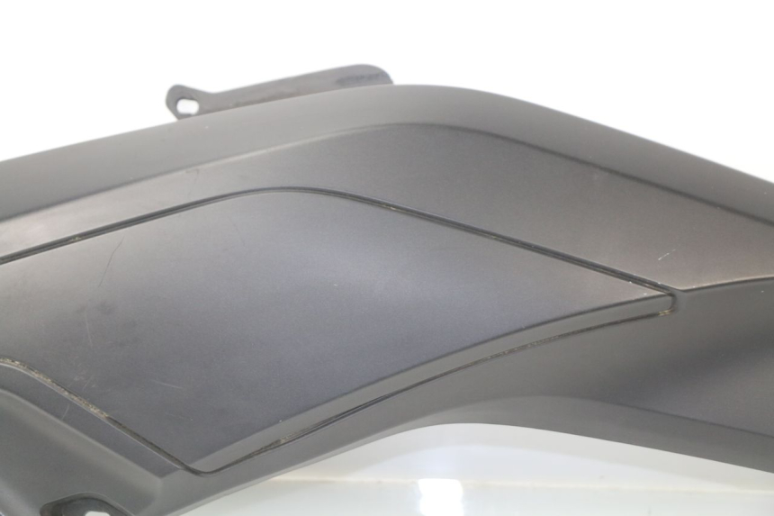 photo de COPERCHIO SOTTO SELLA DESTRO MBK EVOLIS 125 (2014 - 2018)