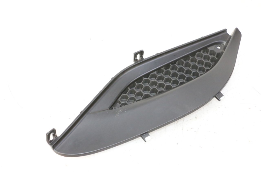 photo de CARENA SOTTO SELLA DESTRA PIAGGIO MP3 HPE 310 (2024 - 2025)