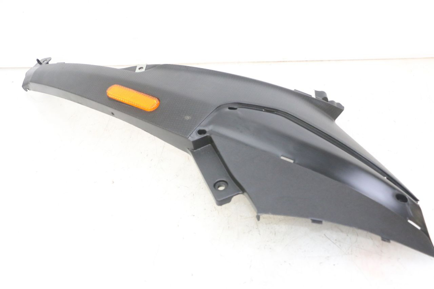 photo de CARENA SOTTO SELLA DESTRA PIAGGIO NRG POWER PUREJET 50 (2018 - 2021)