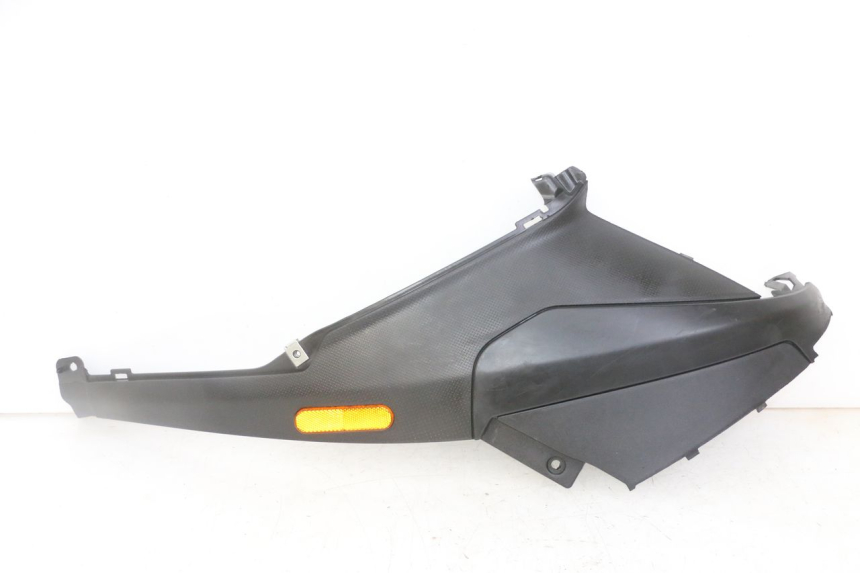 photo de CARENA SOTTO SELLA DESTRA PIAGGIO NRG POWER PUREJET 50 (2018 - 2021)