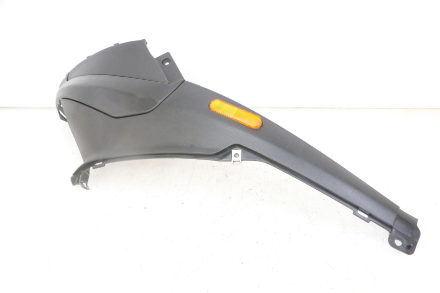 photo de CARENA SOTTO SELLA DESTRA PIAGGIO NRG POWER PUREJET 50 (2018 - 2021)