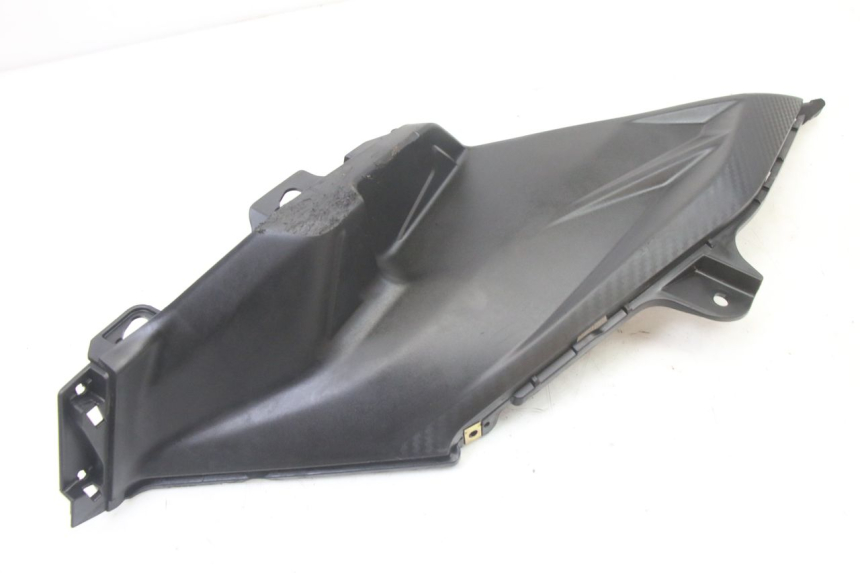 photo de CARENA SOTTO SELLA DESTRA SYM ORBIT III 3 4T 50 (2021 - 2025)