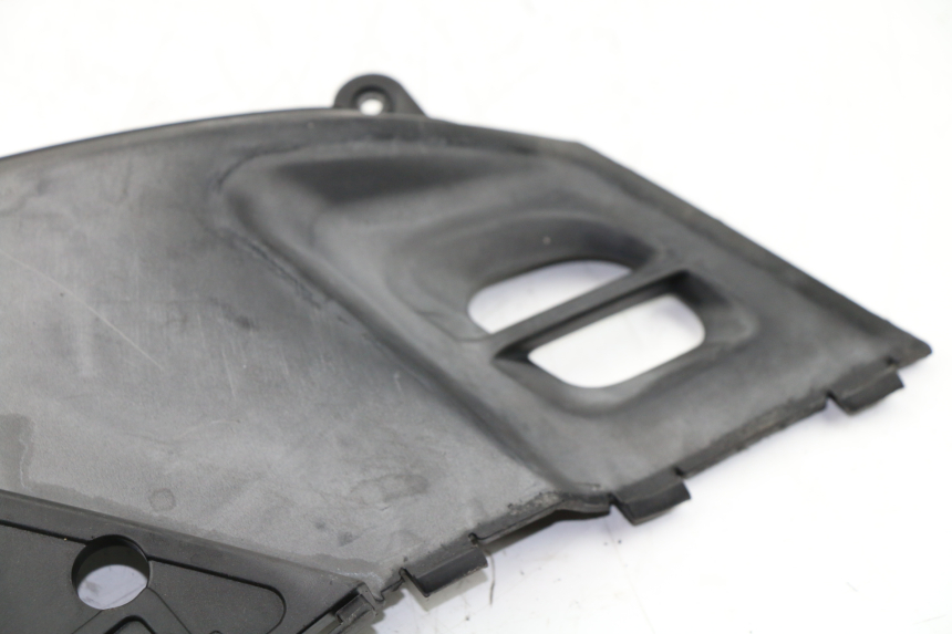 photo de COPERCHIO SOTTO SELLA DESTRO KYMCO PEOPLE S 125 (2000 - 2008)