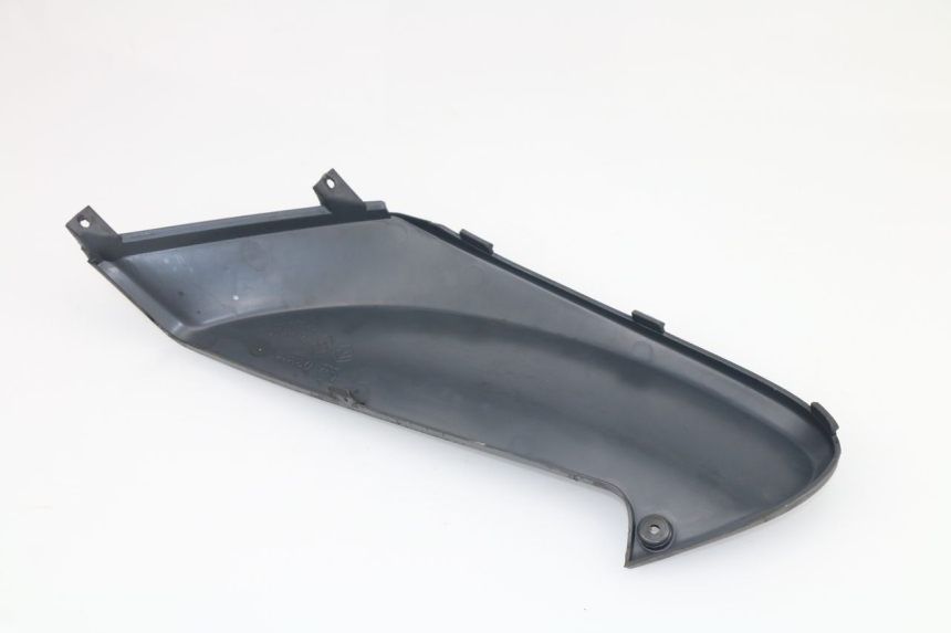 photo de COPERCHIO SOTTO SELLA DESTRO PIAGGIO FLY 4T 50 (2004 - 2010)