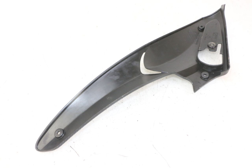 photo de CARENA SOTTO SELLA DESTRA GILERA RUNNER SL 50 (2006 - 2009)