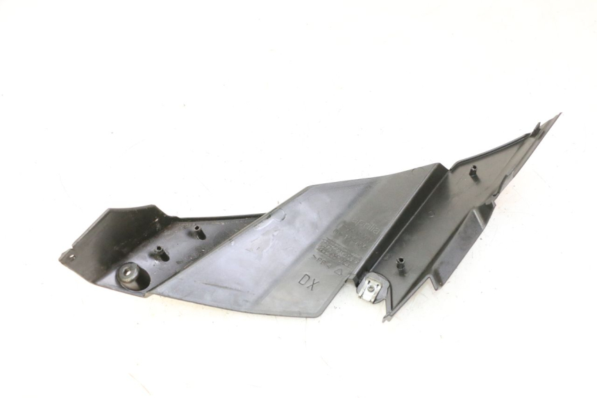 photo de CARENA SOTTO SELLA DESTRA APRILIA SR R 2T LC 50 (2018 - 2021)