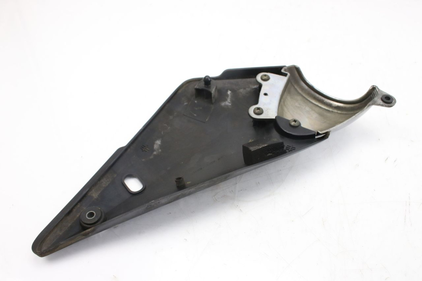 photo de COPERCHIO SOTTO SELLA DESTRO SUZUKI GSF S BANDIT 600 (2000 - 2004)