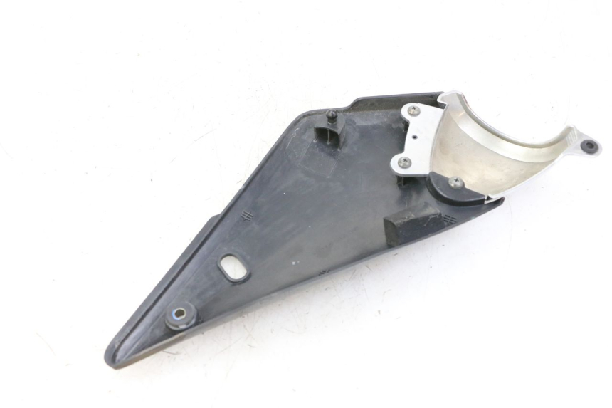 photo de COPERCHIO SOTTO SELLA DESTRO SUZUKI GSF S BANDIT 600 (2000 - 2004)