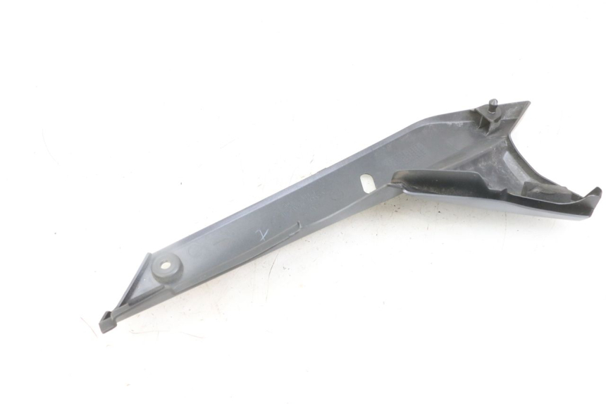 photo de CARENA SOTTO SELLA DESTRA SUZUKI GSX F GSXF 650 (2007 - 2015)