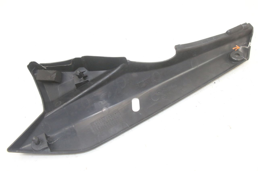 photo de CARENA SOTTO SELLA DESTRA SUZUKI GSX F GSXF 650 (2007 - 2015)